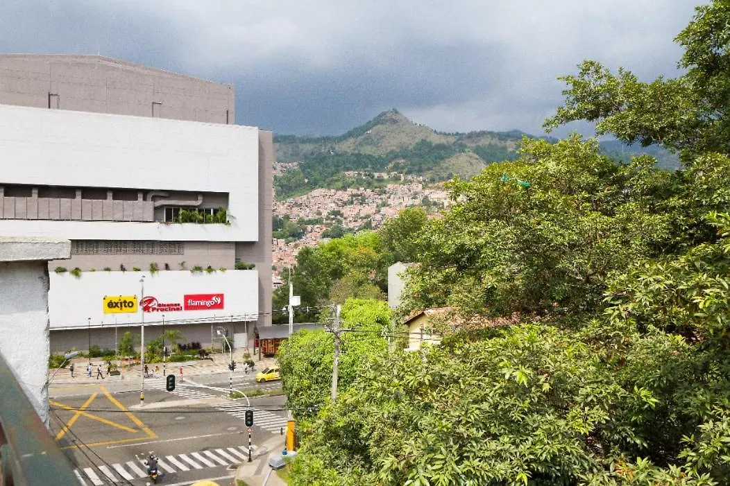 Daire Apartamento Cerca Mall La Central Y Estacion Tranvia Medellín
