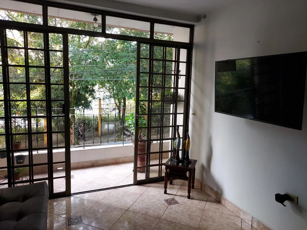Apartamento Cerca Mall La Central Y Estacion Tranvia Medellín