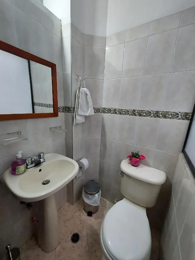 Apartamento Cerca Mall La Central Y Estacion Tranvia Medellín