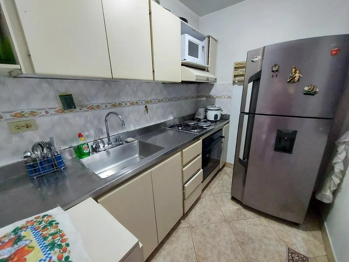 Apartamento Cerca Mall La Central Y Estacion Tranvia Medellín Daire