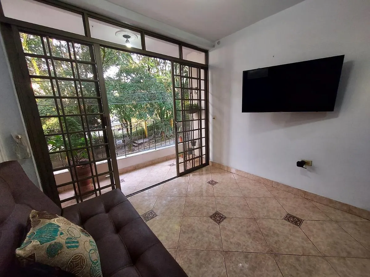 Daire Apartamento Cerca Mall La Central Y Estacion Tranvia Medellín